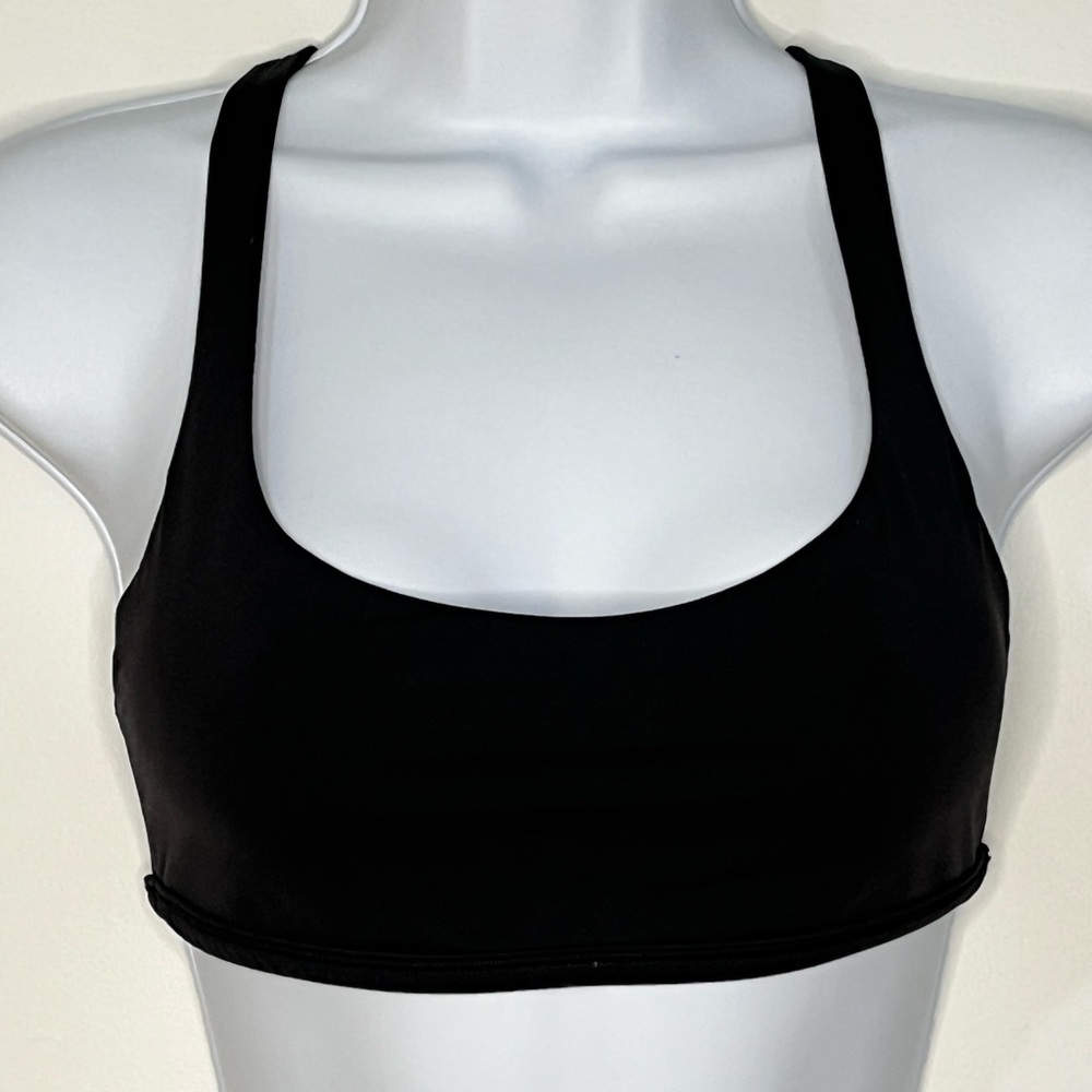 Lululemon black sports bra, crisscross size 6
